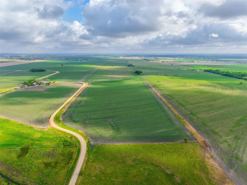 CATHEY CREEK ROAD Holland, TX 76534