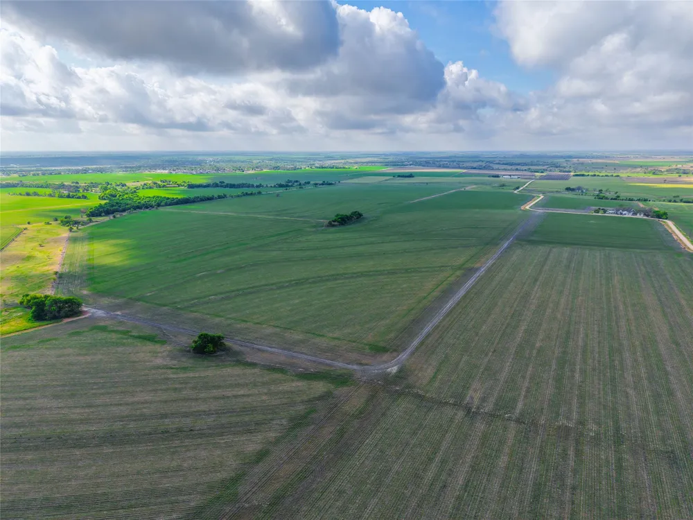 CATHEY CREEK ROAD Holland, TX 76534