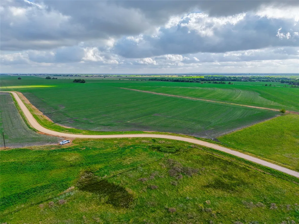 CATHEY CREEK ROAD Holland, TX 76534