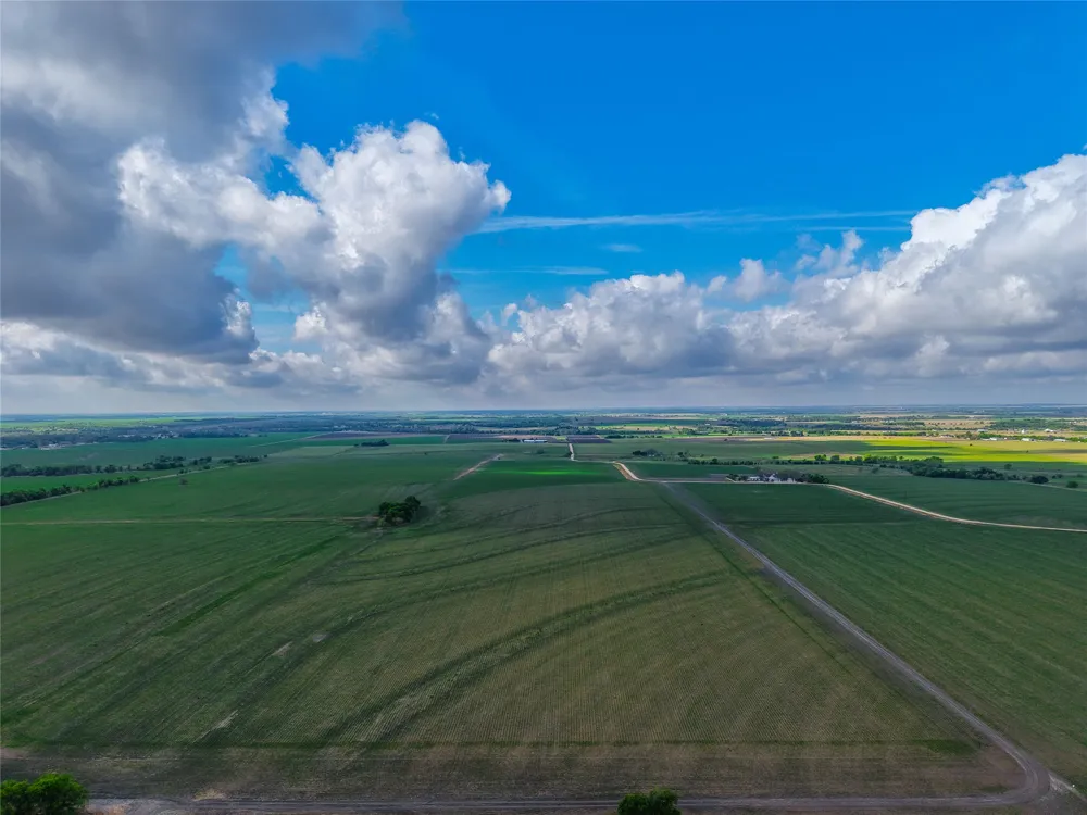 CATHEY CREEK ROAD Holland, TX 76534
