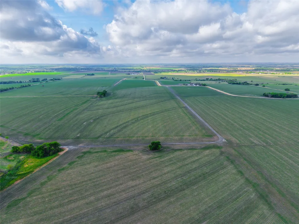 CATHEY CREEK ROAD Holland, TX 76534