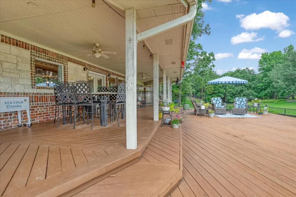 6130 Peninsula Circle Athens, TX 75752