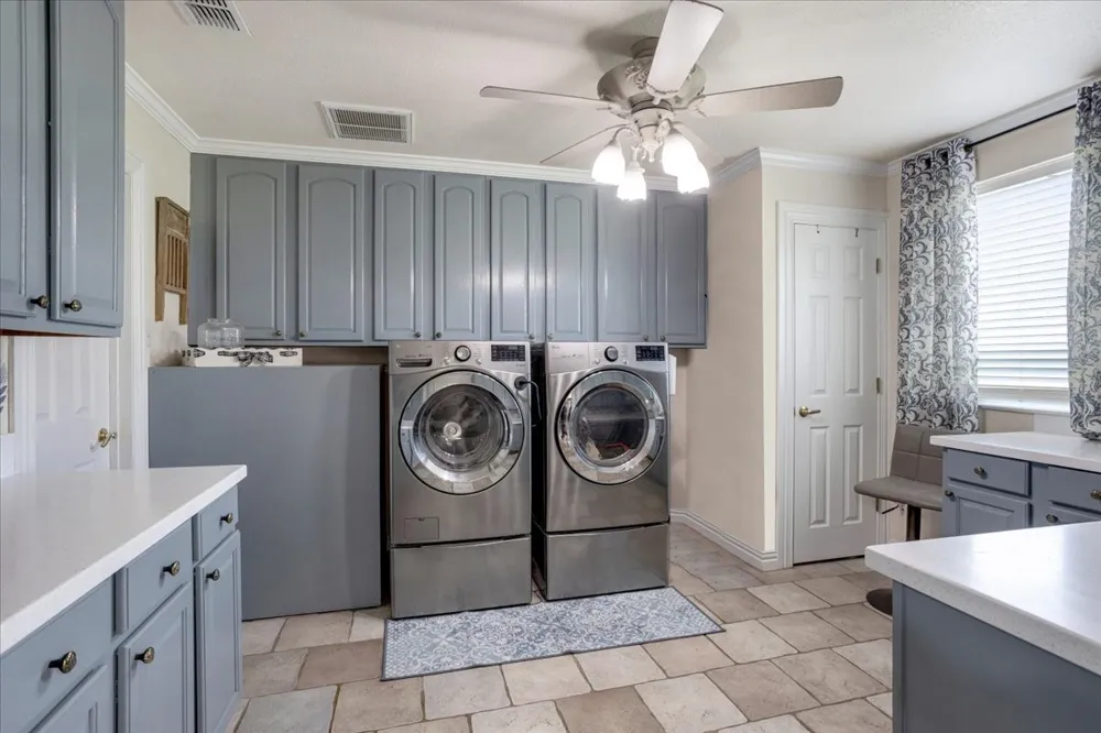 6130 Peninsula Circle Athens, TX 75752