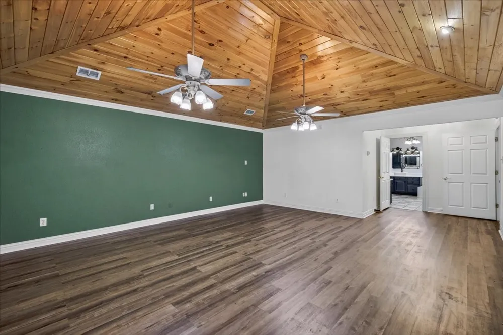 6130 Peninsula Circle Athens, TX 75752