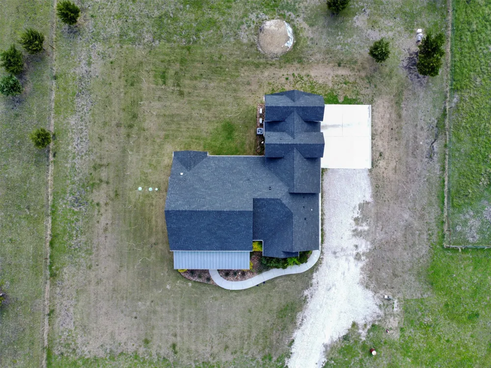4299 County Road 1098 Celeste, TX 75423