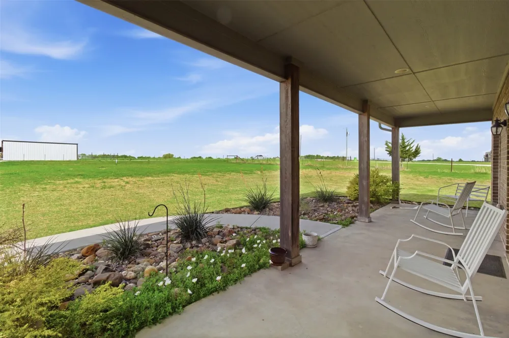 4299 County Road 1098 Celeste, TX 75423
