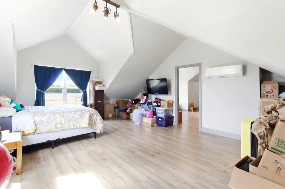 4299 County Road 1098 Celeste, TX 75423