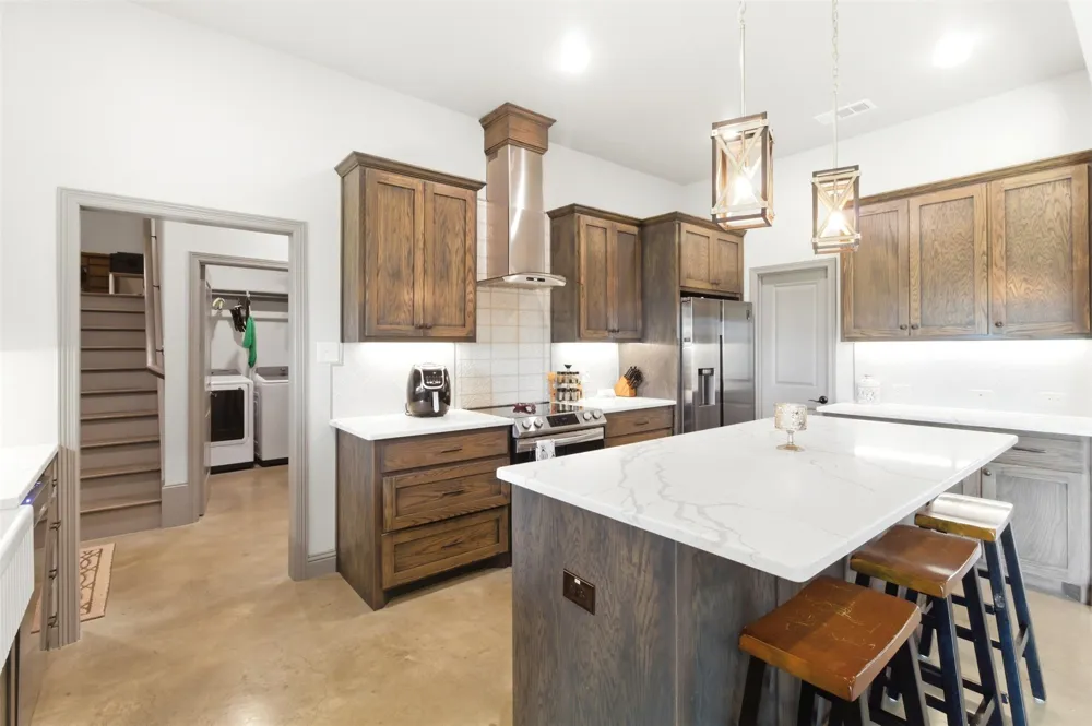 4299 County Road 1098 Celeste, TX 75423