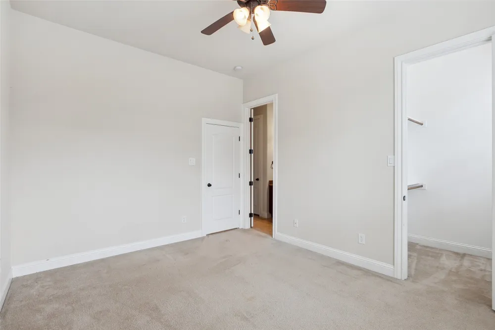 2460 Embleton Drive Lewisville, TX 75067