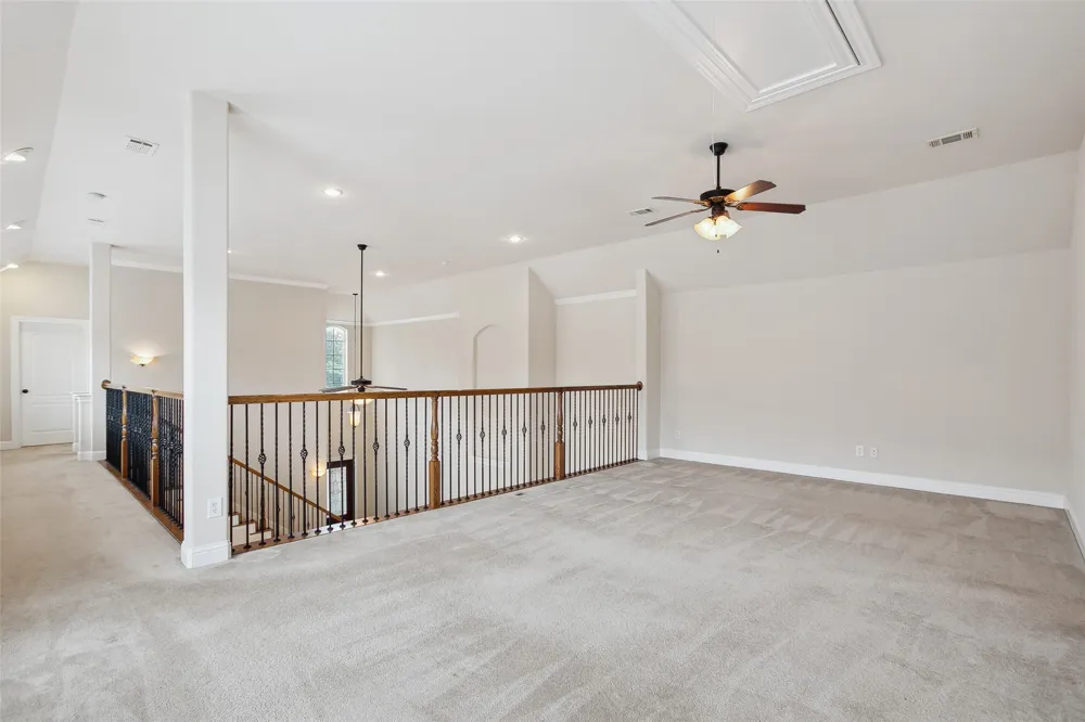 2460 Embleton Drive Lewisville, TX 75067