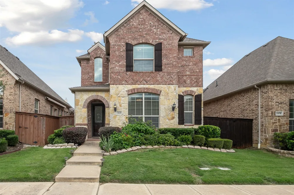 2460 Embleton Drive Lewisville, TX 75067
