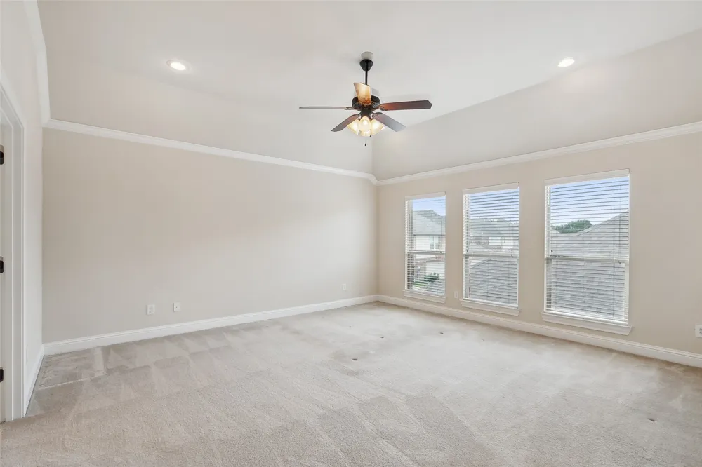 2460 Embleton Drive Lewisville, TX 75067