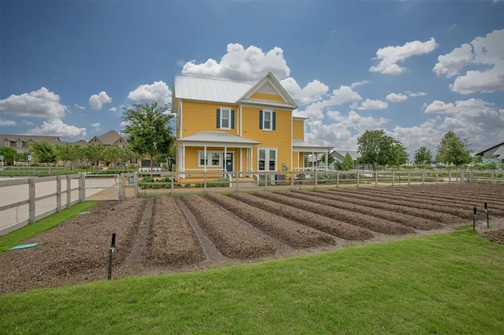 1346 Roundup Way Argyle, TX 76226