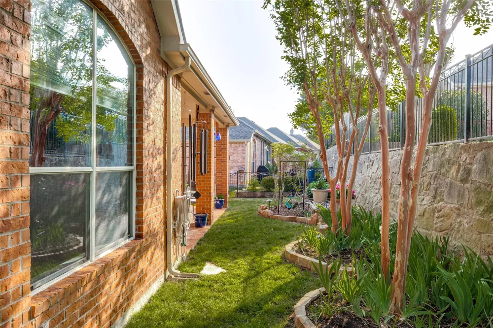 1304 Quaker Drive Fairview, TX 75069