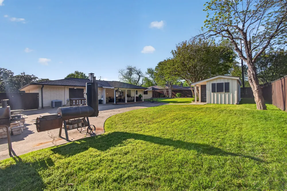 1907 Wes Hardin Circle Bonham, TX 75418