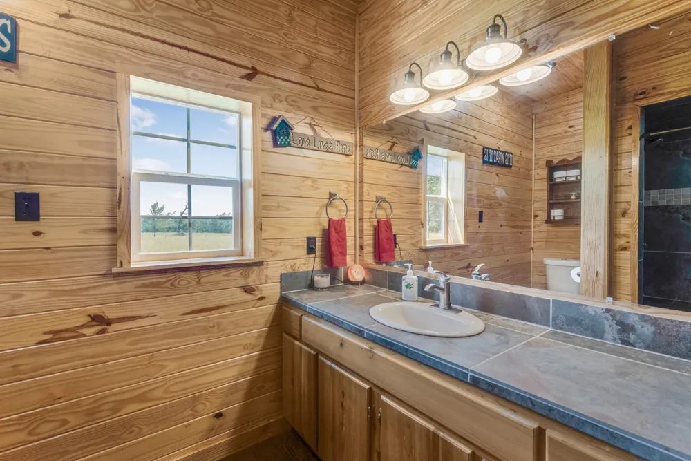 338 Fcr #691 Teague, TX 75860