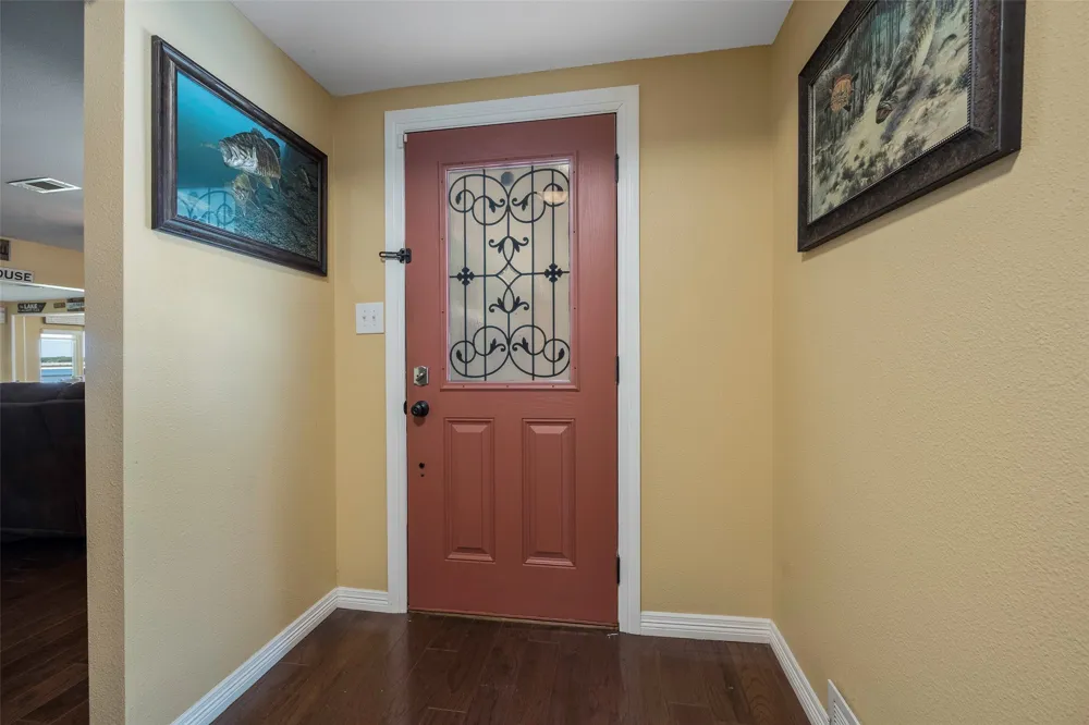 256 Whispering Oaks Trail Payne Springs, TX 75156