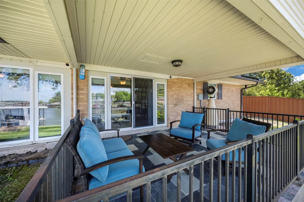 256 Whispering Oaks Trail Payne Springs, TX 75156