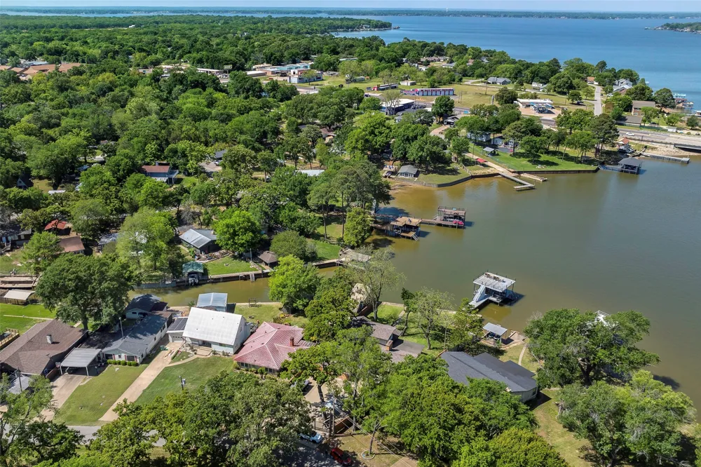256 Whispering Oaks Trail Payne Springs, TX 75156