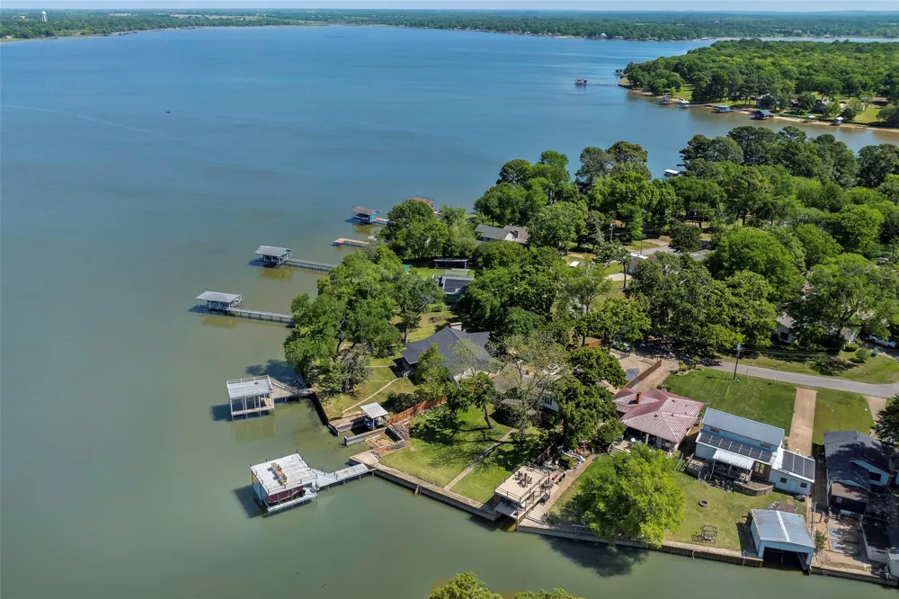 256 Whispering Oaks Trail Payne Springs, TX 75156