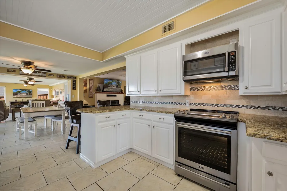 256 Whispering Oaks Trail Payne Springs, TX 75156