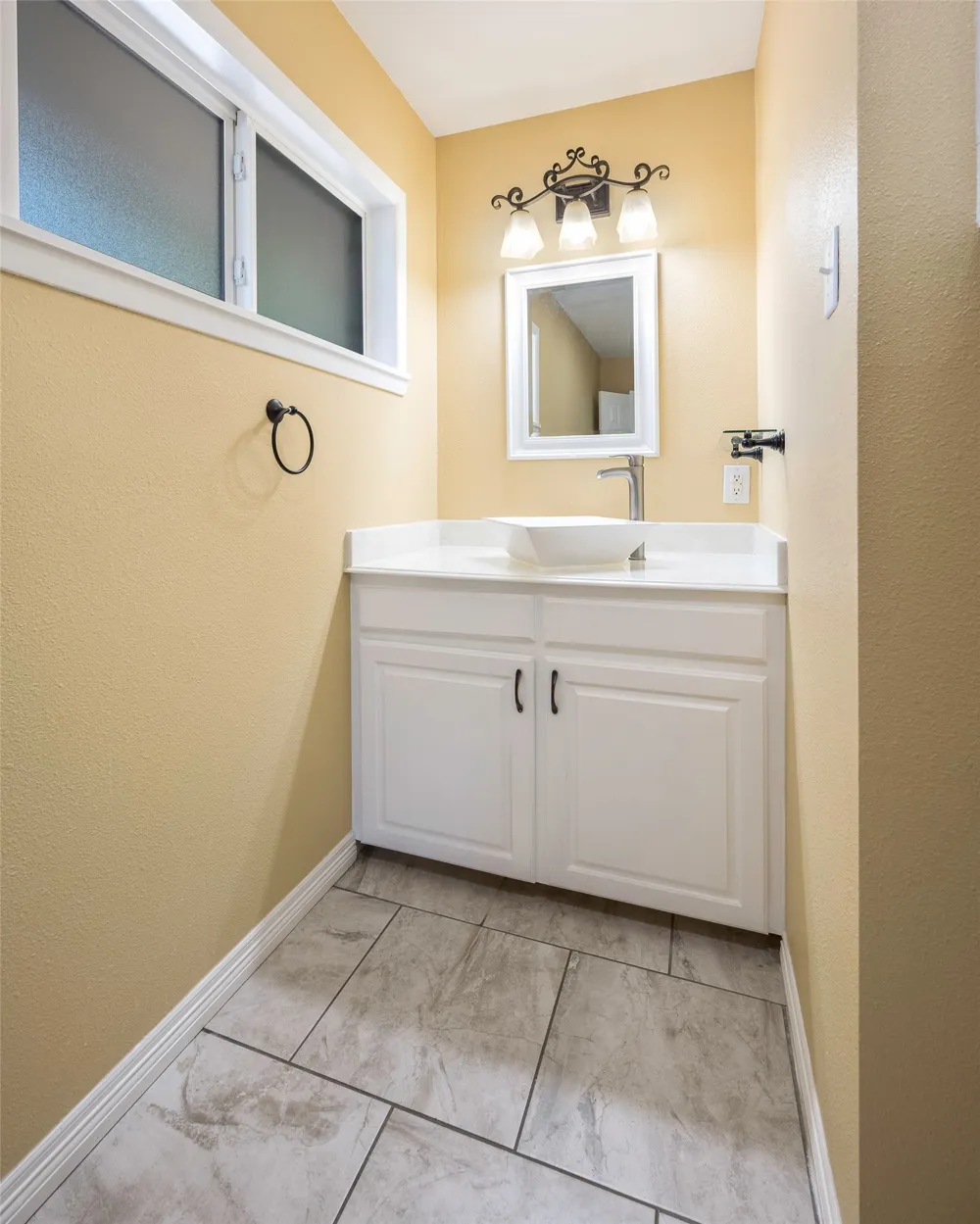 256 Whispering Oaks Trail Payne Springs, TX 75156