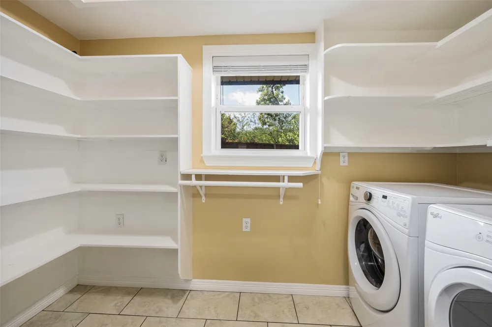256 Whispering Oaks Trail Payne Springs, TX 75156