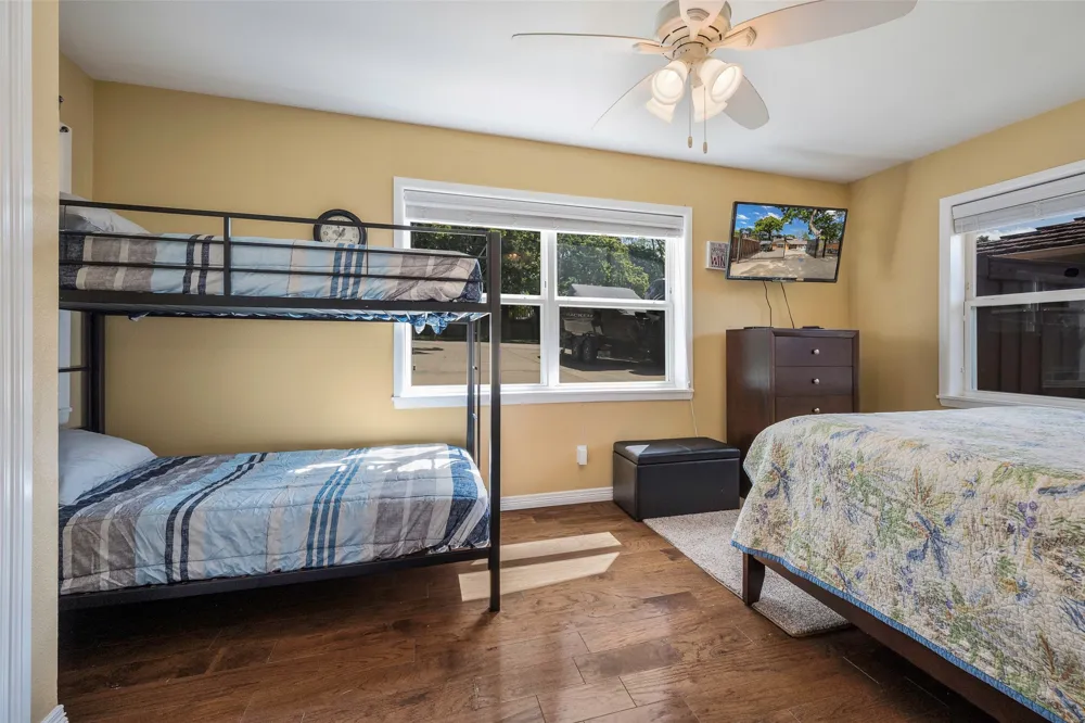256 Whispering Oaks Trail Payne Springs, TX 75156