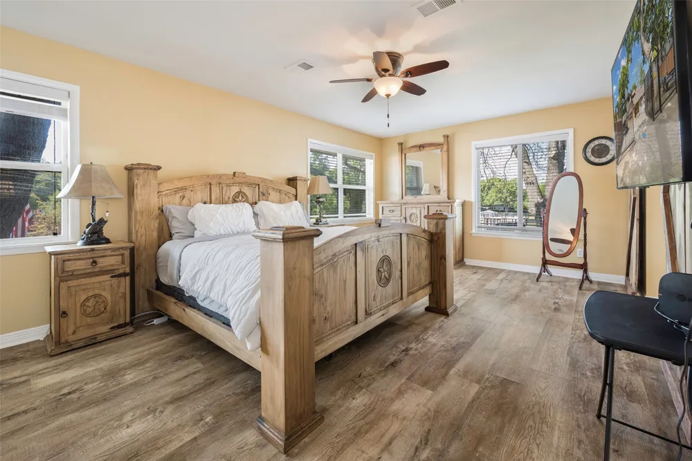 256 Whispering Oaks Trail Payne Springs, TX 75156