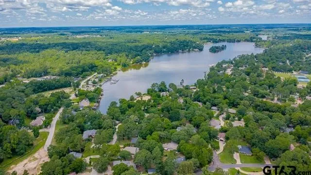 1217 Chateau Lane #B Lindale, TX 75771