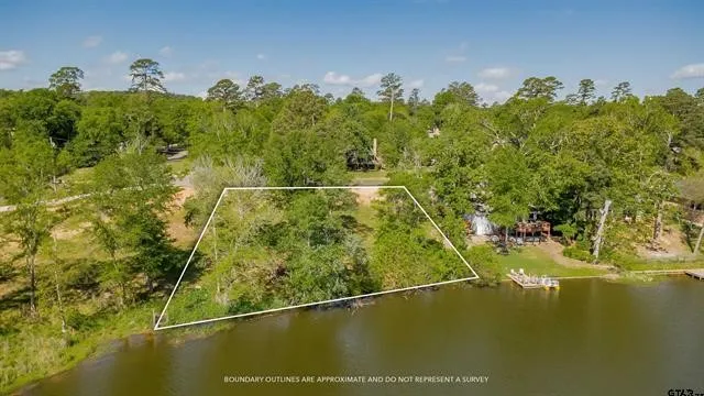 1217 Chateau Lane #B Lindale, TX 75771