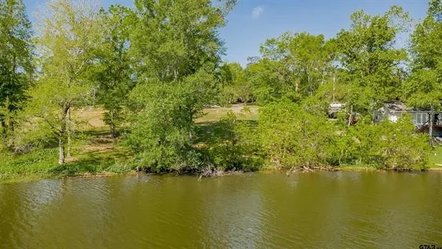 1217 Chateau Lane #B Lindale, TX 75771