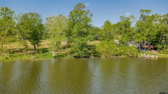 1217 Chateau Lane #B Lindale, TX 75771