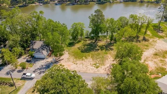 1217 Chateau Lane #B Lindale, TX 75771