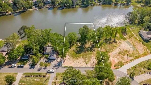 1217 Chateau Lane #B Lindale, TX 75771