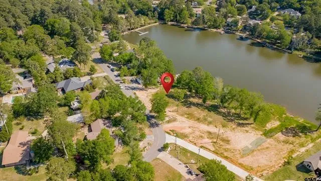 1217 Chateau Lane #B Lindale, TX 75771