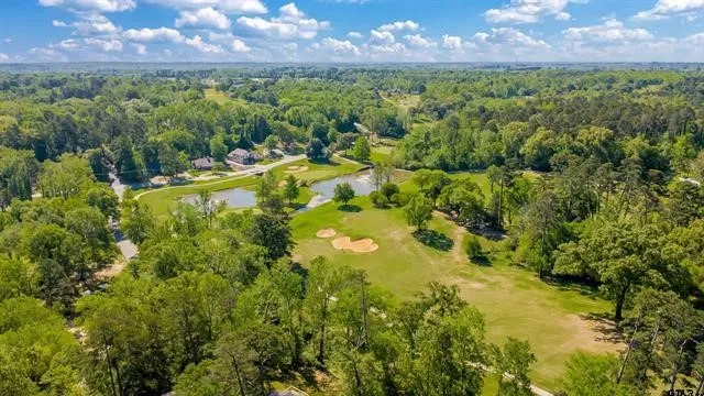 1217 Chateau Lane #B Lindale, TX 75771