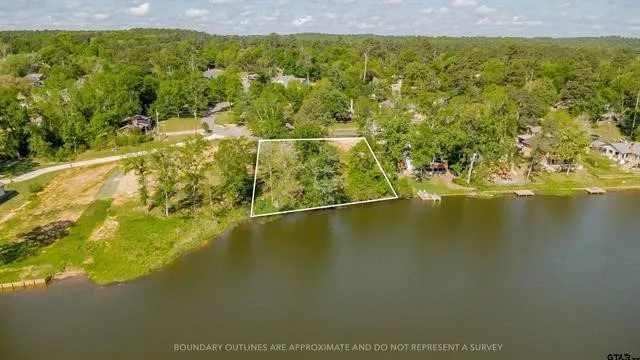 1217 Chateau Lane #B Lindale, TX 75771