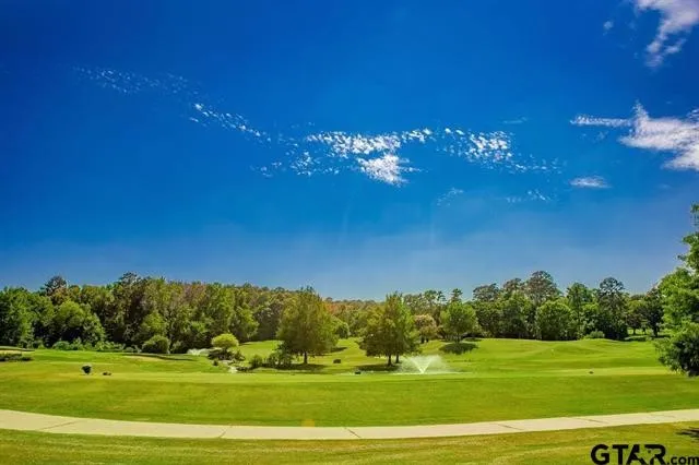 1217 Chateau Lane #B Lindale, TX 75771