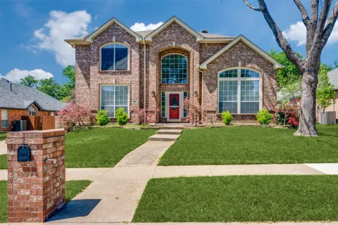 8421 Parkdale Drive