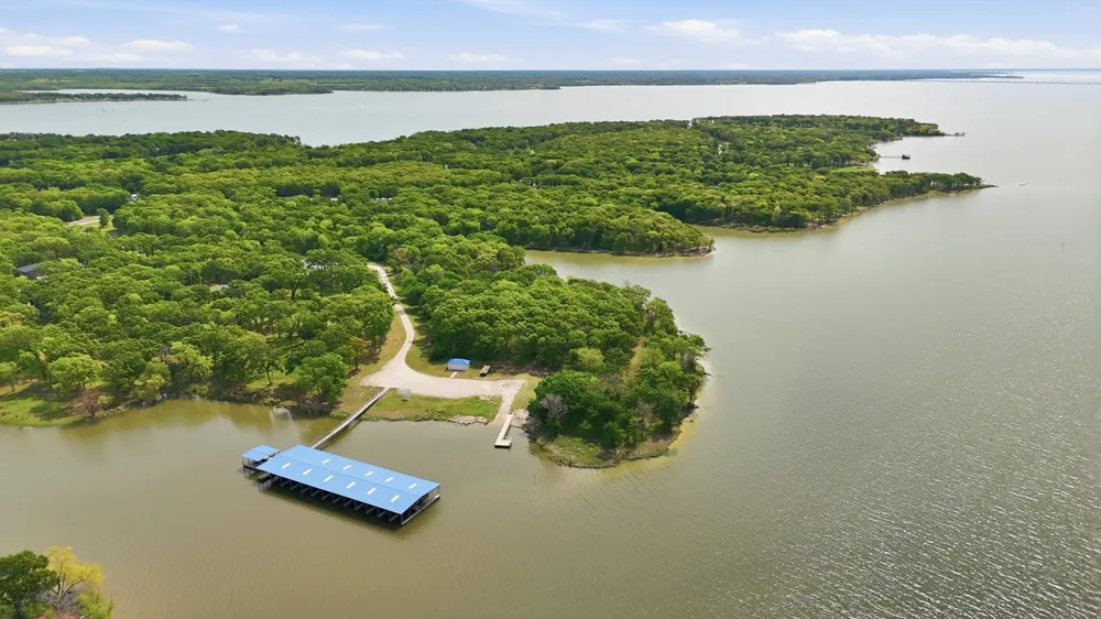 7366 Point  Aquarius Quinlan, TX 75474