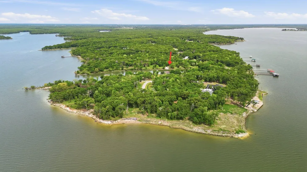 7366 Point  Aquarius Quinlan, TX 75474