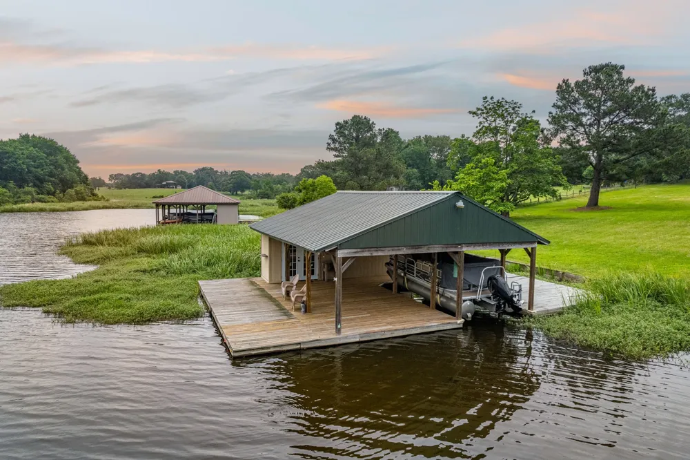 5327 Dusty Road Athens, TX 75752