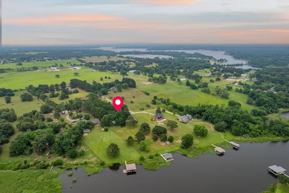 5327 Dusty Road Athens, TX 75752