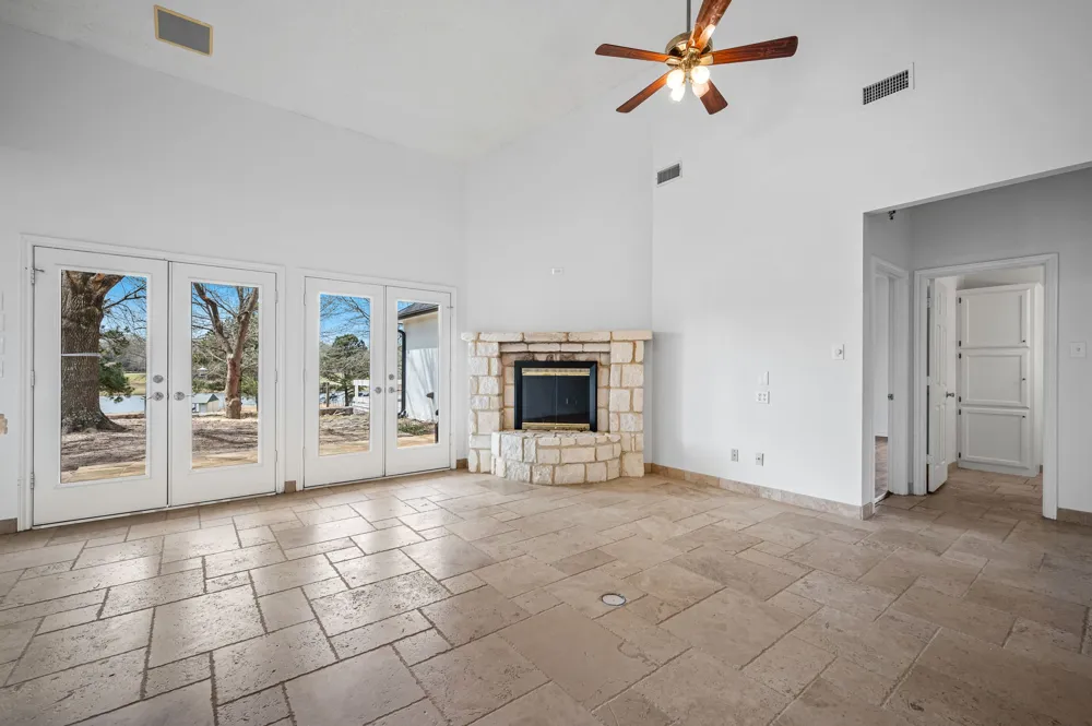 5327 Dusty Road Athens, TX 75752
