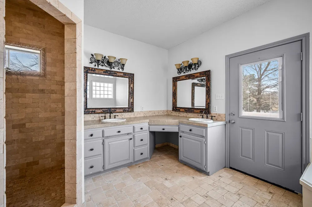 5327 Dusty Road Athens, TX 75752