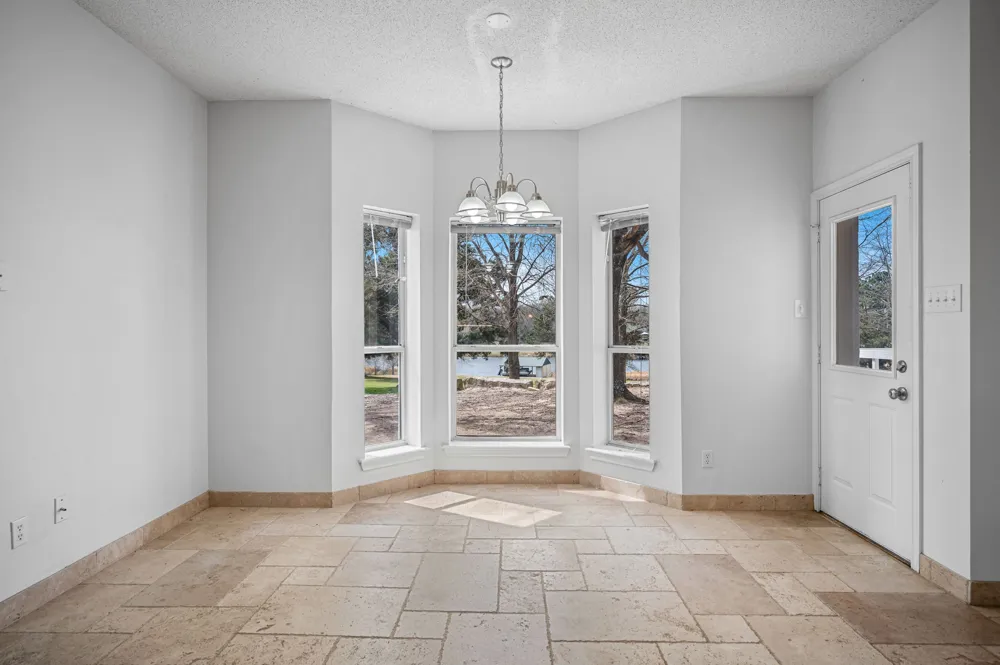 5327 Dusty Road Athens, TX 75752