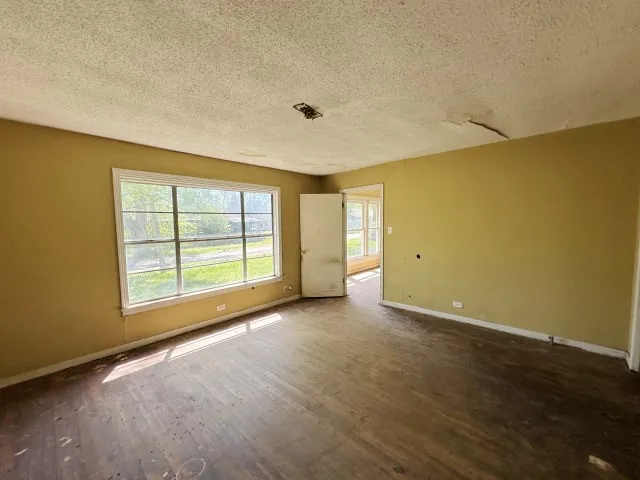 201 E San Antonio Avenue Cooper, TX 75432