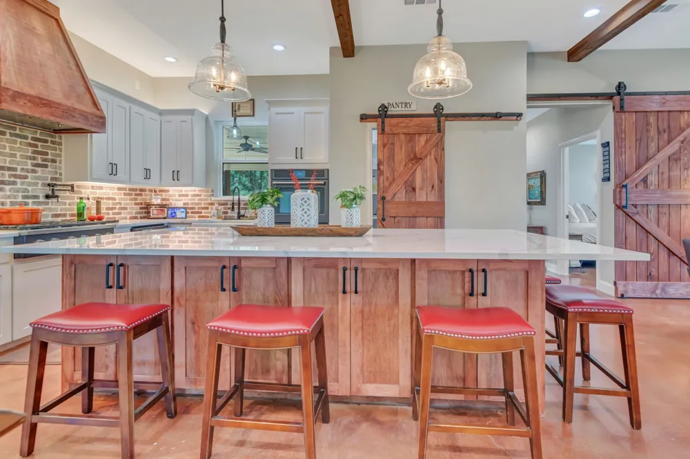 129 Whiskey Ranch Road Runaway Bay, TX 76426