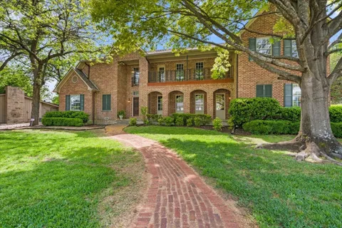 602 Mills Place